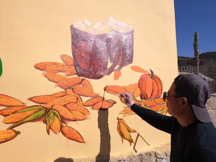 山村墙画